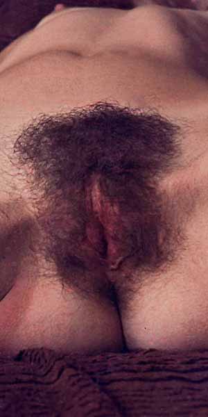 Close-up of Sue's cunt